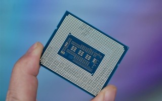 Intel下代接口LGA1851完整布局曝光：PCIe、USB一览无余！